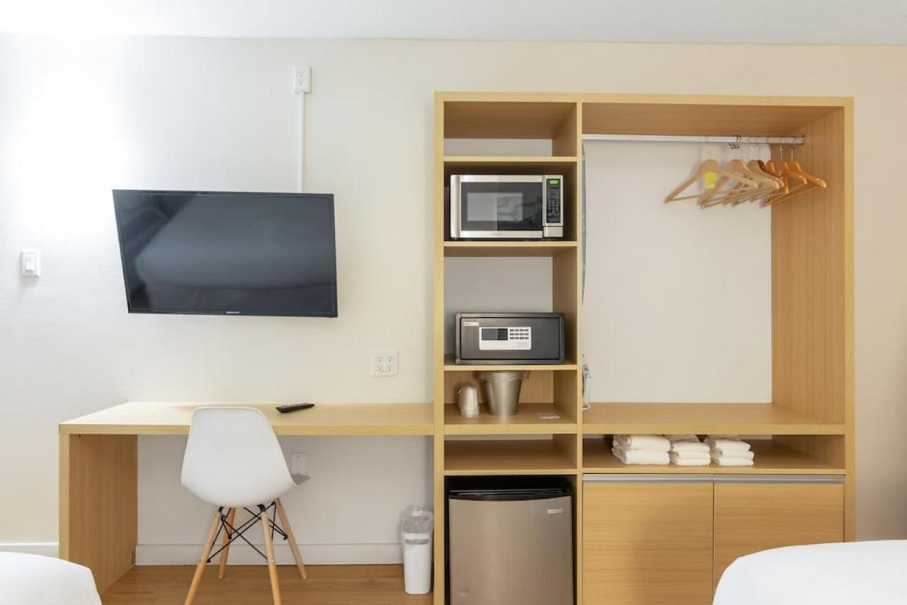 168 Entire Studio Kissimmee Minutes From Disney Hotell Exteriör bild